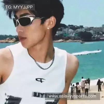 郦蔚